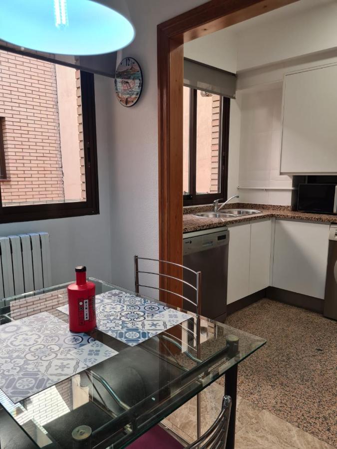 דירות סרגוסה Dos Torres Atico Duplex - Centrico Con Vistas A La Ciudad מראה חיצוני תמונה